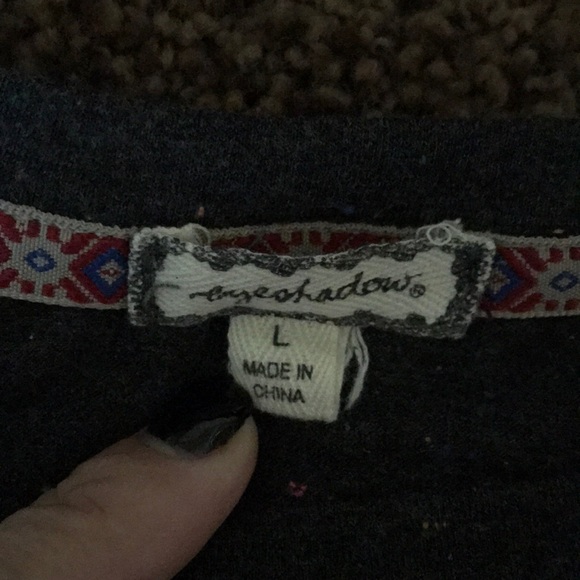 shirt - Picture 2 of 2